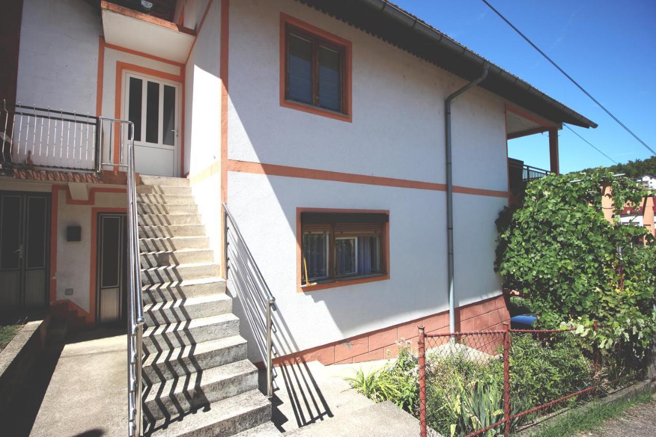Apartman Komfor بانيا لوكا المظهر الخارجي الصورة