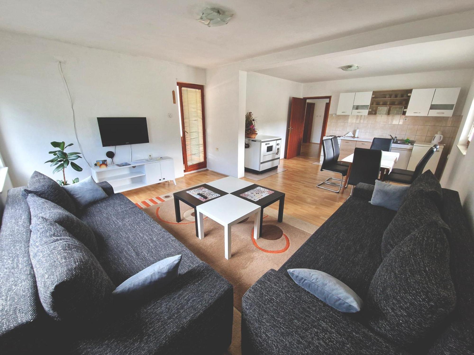 Apartman Komfor بانيا لوكا المظهر الخارجي الصورة