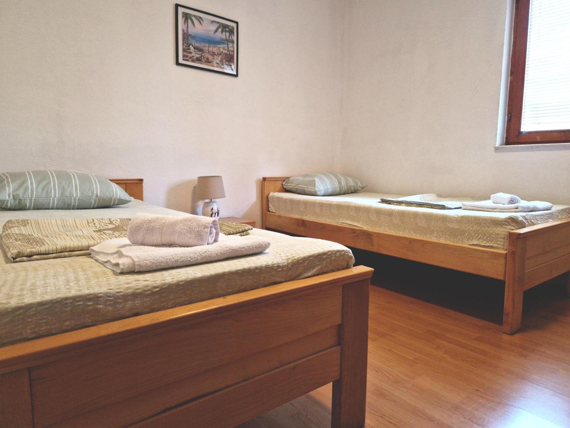 Apartman Komfor بانيا لوكا المظهر الخارجي الصورة